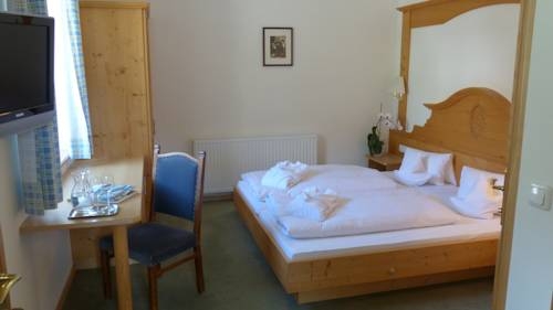 Imagen de los exteriores del Hotel Neue Post, Holzgau. Foto 8