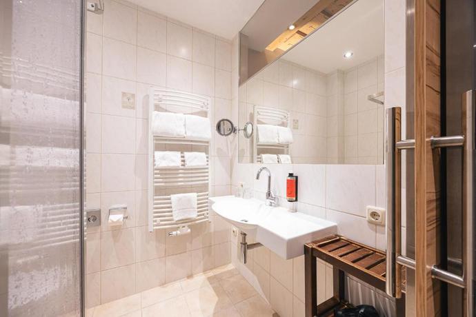 Imagen de la habitación del Hotel Neue Post, Zell Am See . Foto 11