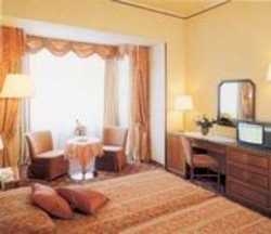 Imagen de la habitación del Hotel Neue Post-Hotel. Foto 2