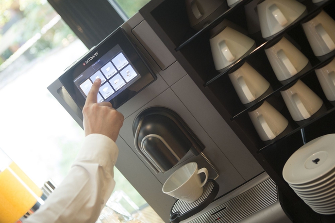 Imagen del bar/restaurante del Hotel Neufchatel Belgian. Foto 6