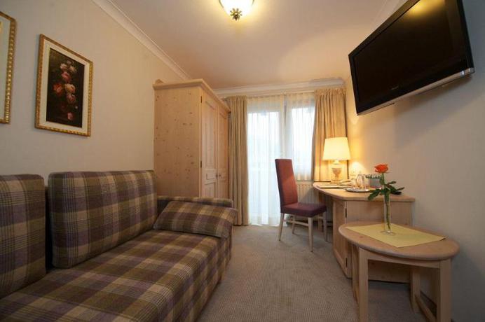 Imagen de la habitación del Hotel Neuhaus, Saalbach-Hinterglemm . Foto 13