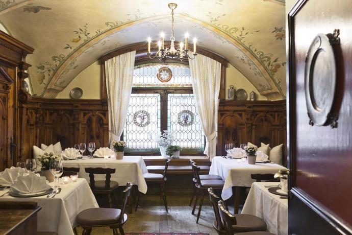 Imagen del bar/restaurante del Hotel Neuhaus Zillertal Resort. Foto 2