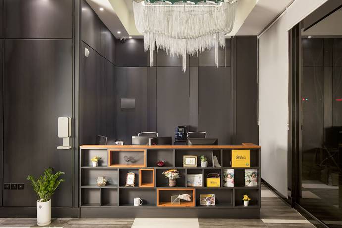 Imagen de los interiores del Hotel Neulpum Hotel. Foto 18