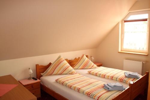 Imagen de la habitación del Hotel Neuses. Foto 9