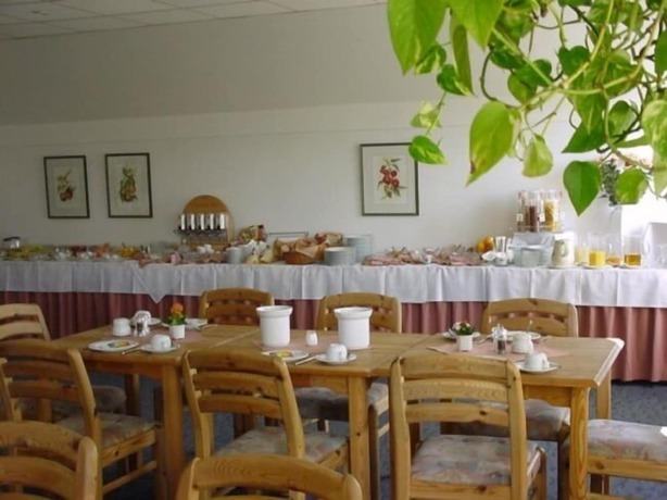 Imagen del bar/restaurante del Hotel Neust&auml;dter Hof Hotel Garni. Foto 8