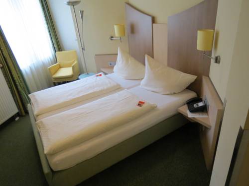 Imagen de la habitación del Hotel Neuthor. Foto 3