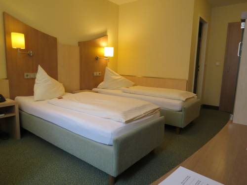 Imagen de la habitación del Hotel Neuthor. Foto 6