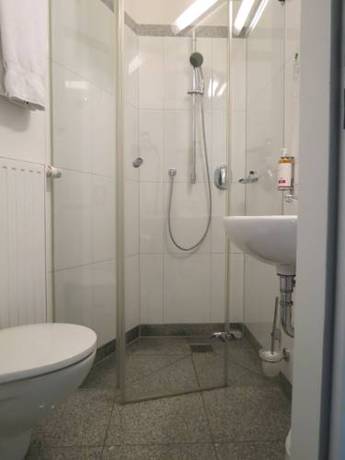 Imagen de la habitación del Hotel Neuthor. Foto 7