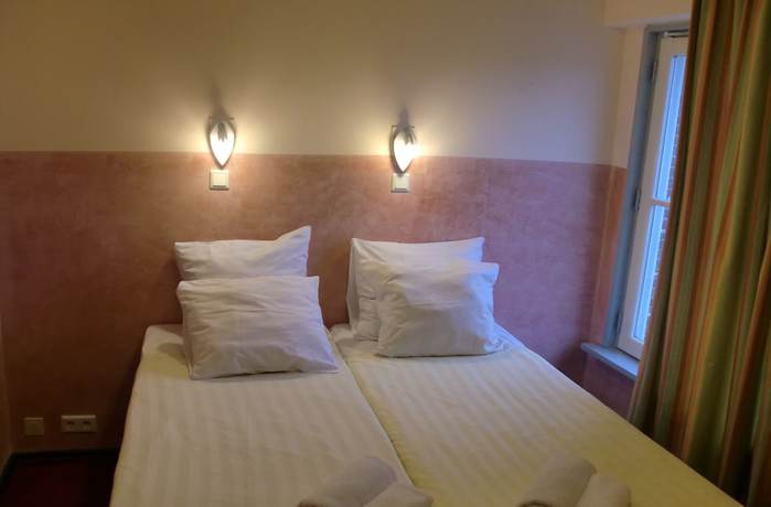 Imagen de la habitación del Hotel Neutraal. Foto 9