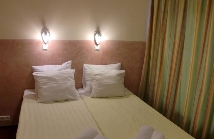 Imagen de la habitación del Hotel Neutraal. Foto 12