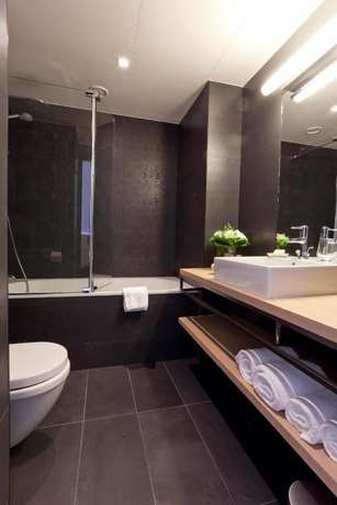 Imagen de la habitación del Hotel Neuvice. Foto 8