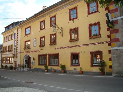 Imagen general del Hotel Neuwirt, Mauterndorf. Foto 1