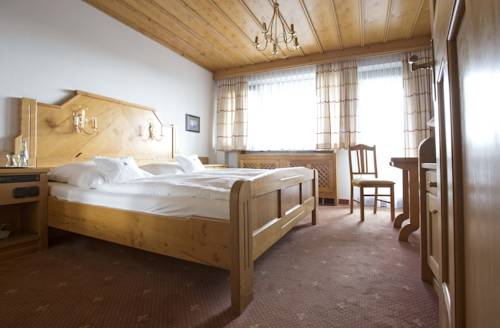 Imagen de la habitación del Hotel Neuwirt, Vaterstetten. Foto 11