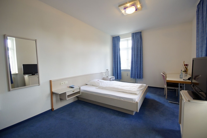 Imagen de la habitación del Hotel Neuwirtshaus. Foto 10