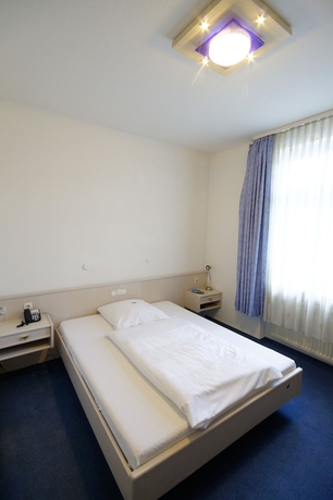 Imagen de la habitación del Hotel Neuwirtshaus. Foto 11