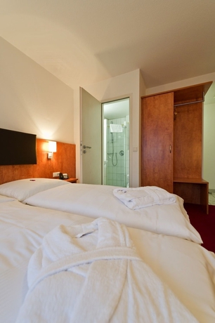 Imagen de la habitación del Hotel Neuwirtshaus. Foto 13