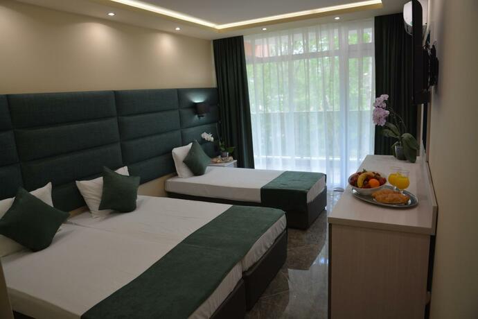 Imagen general del Hotel Neva. Foto 4