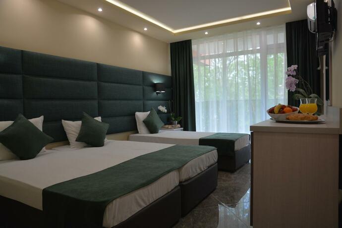 Imagen general del Hotel Neva. Foto 34