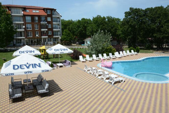 Imagen general del Hotel Neva. Foto 36