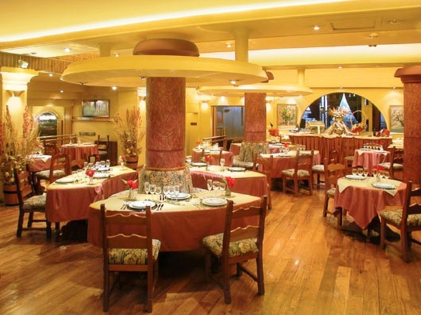 Imagen general del Hotel Nevada Bariloche. Foto 4