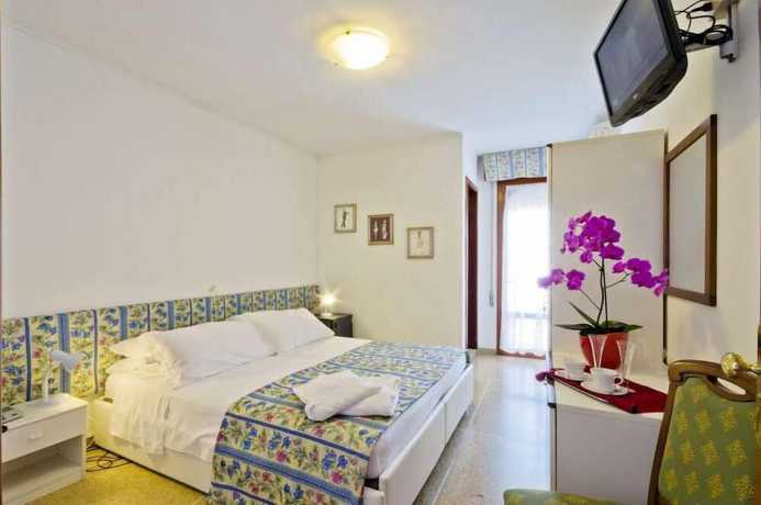 Imagen de la habitación del Hotel Nevada, Bibione. Foto 16