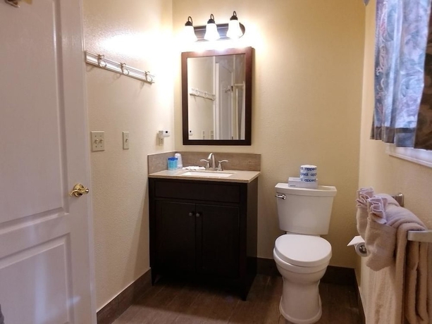 Imagen de la habitación del Hotel Nevada City Inn. Foto 11