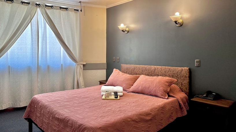 Imagen de la habitación del Hotel Nevada Inn, CONCEPCION. Foto 13