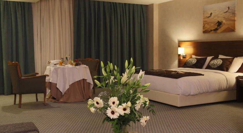 Imagen de la habitación del Hotel Nevali. Foto 5