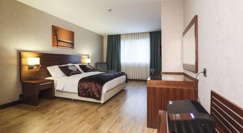 Imagen de la habitación del Hotel Nevali. Foto 7