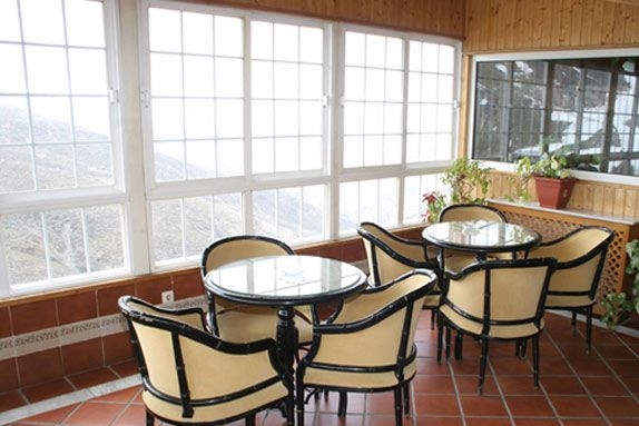 Imagen general del Hotel Nevasur. Foto 8