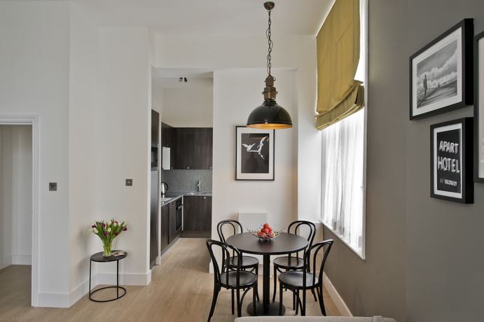 Imagen de la habitación del Hotel Nevern Place by Supercity Aparthotels. Foto 11