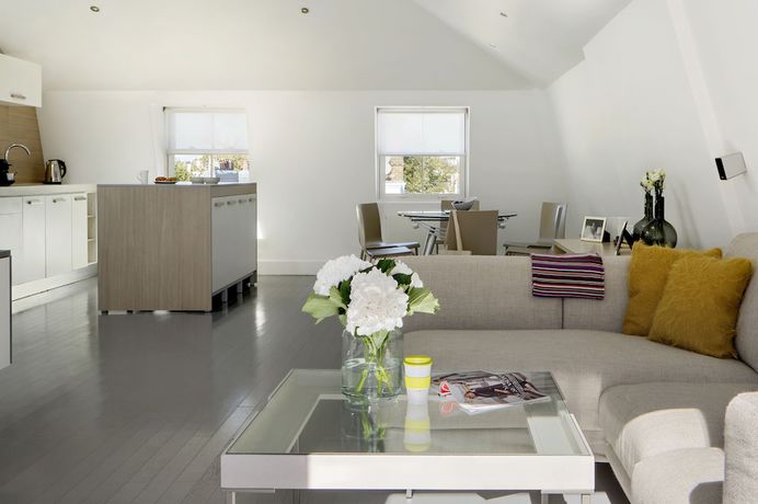 Imagen de la habitación del Hotel Nevern Place by Supercity Aparthotels. Foto 13