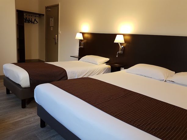 Imagen de la habitación del Hotel Nevers Hôtel. Foto 6