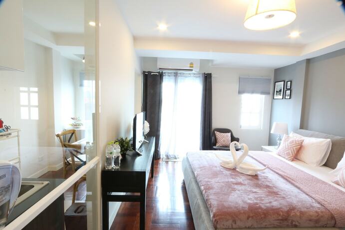 Imagen general del Hotel Neveu Premier Residence. Foto 14