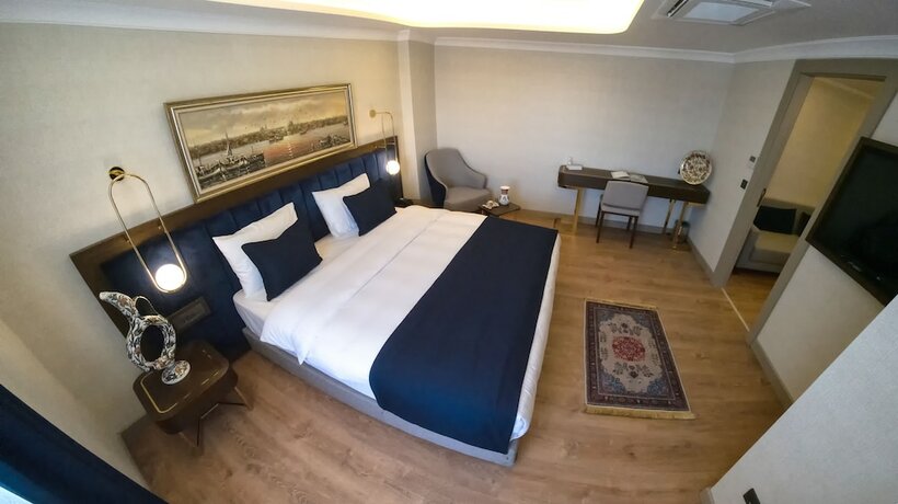 Imagen de la habitación del Hotel Nevi and Suites İstanbul Taksim. Foto 17