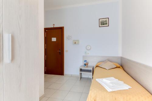 Imagen de la habitación del Hotel Nevia. Foto 6