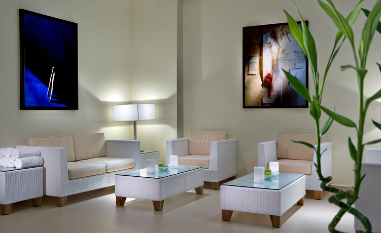 Imagen de los interiores del Hotel Nevo By Isrotel Collection. Foto 7