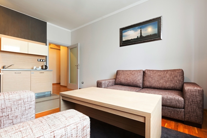 Imagen de la habitación del Hotel Nevski. Foto 8