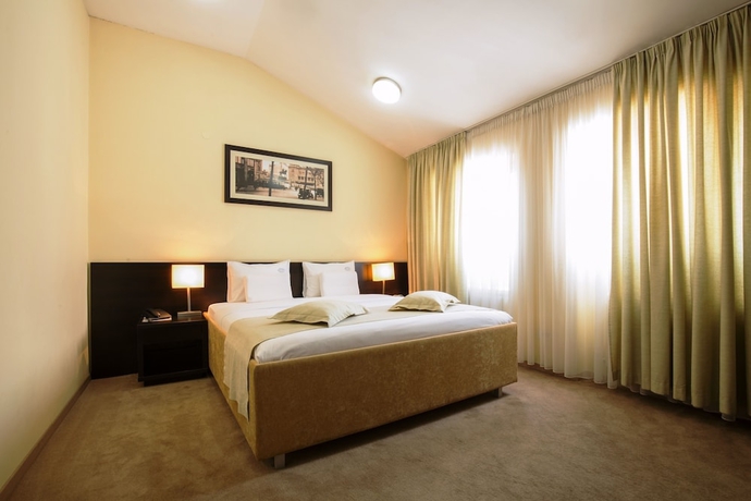 Imagen de la habitación del Hotel Nevski. Foto 12