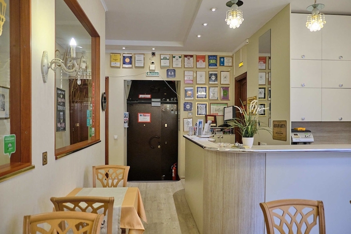 Imagen de los interiores del Hotel Nevsky Contour. Foto 18