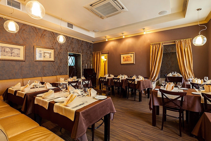 Imagen del bar/restaurante del Hotel Nevsky Grand Apartments. Foto 9