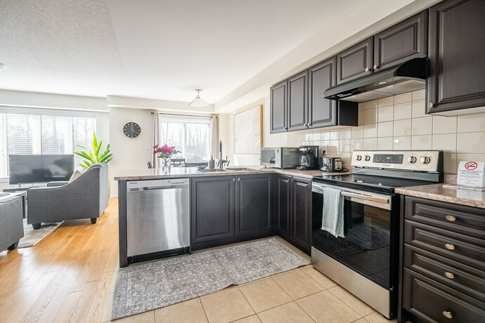Imagen general del Hotel New 3BR Townhouse, Minutes to Niagara Falls and Brock University by GLOBALSTAY. Foto 16