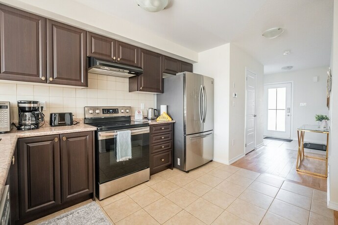 Imagen general del Hotel New 3BR Townhouse, Minutes to Niagara Falls and Brock University by GLOBALSTAY. Foto 17