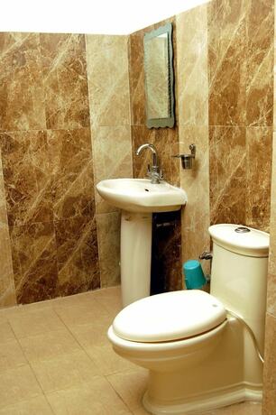 Imagen de la habitación del Hotel New Aditya. Foto 7