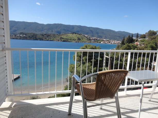 Imagen de la habitación del Hotel New Aegli Resort. Foto 7