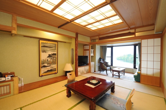 Imagen de la habitación del Hotel New Akan. Foto 6