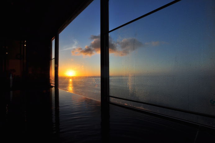 Imagen de los exteriores del Hotel New Akao, Atami. Foto 15
