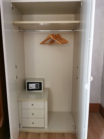 Imagen de la habitación del Hotel New Alexander. Foto 5