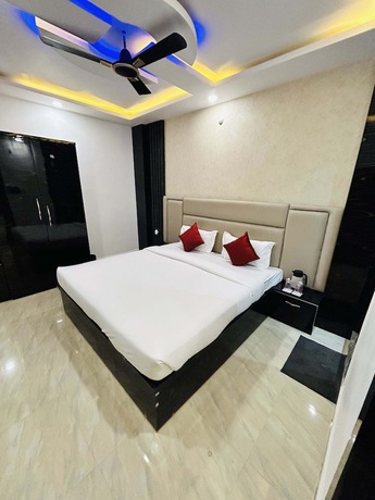 Imagen de la habitación del Hotel New Arcadia. Foto 15