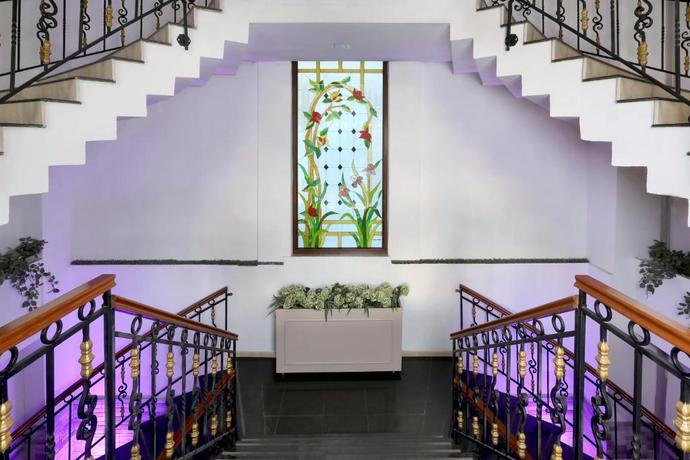 Imagen de los interiores del Hotel New Balturk Izmit. Foto 12